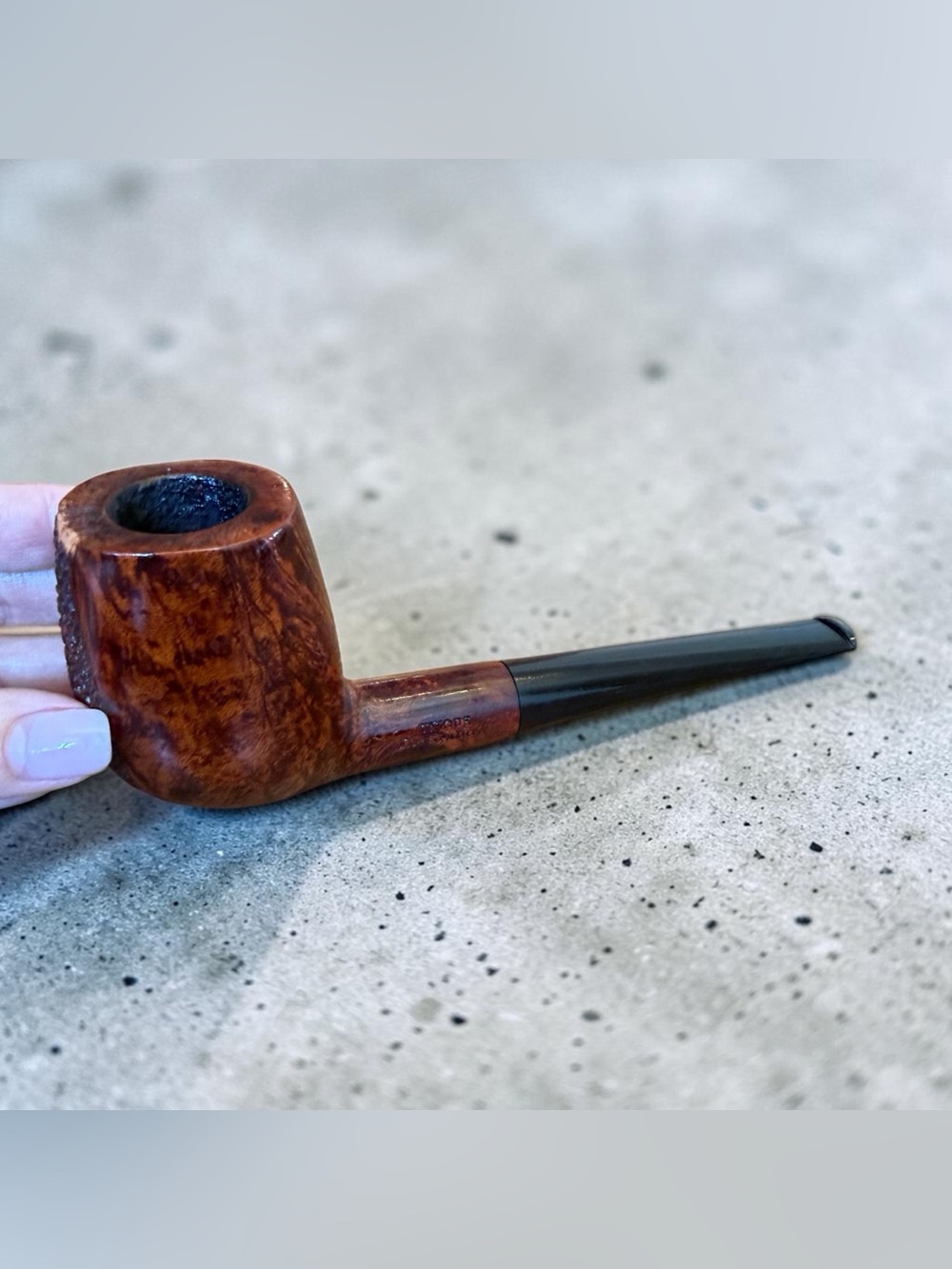Vintage Brown Briar Pipe with Black Stem